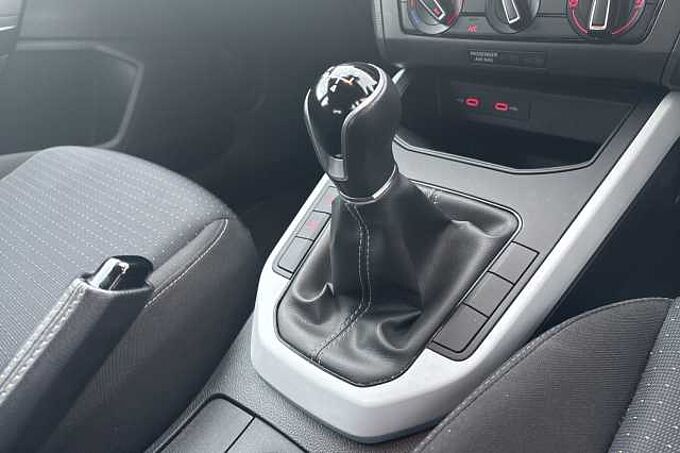 SEAT Arona 1.0 TSI SE Technology 5dr