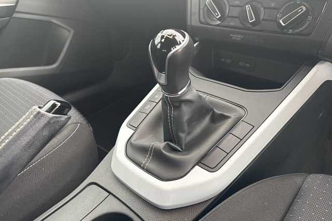 SEAT Arona 1.0 TSI SE Technology 5dr